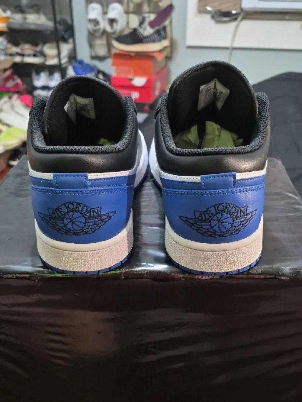 Air Jordan 1 Low 